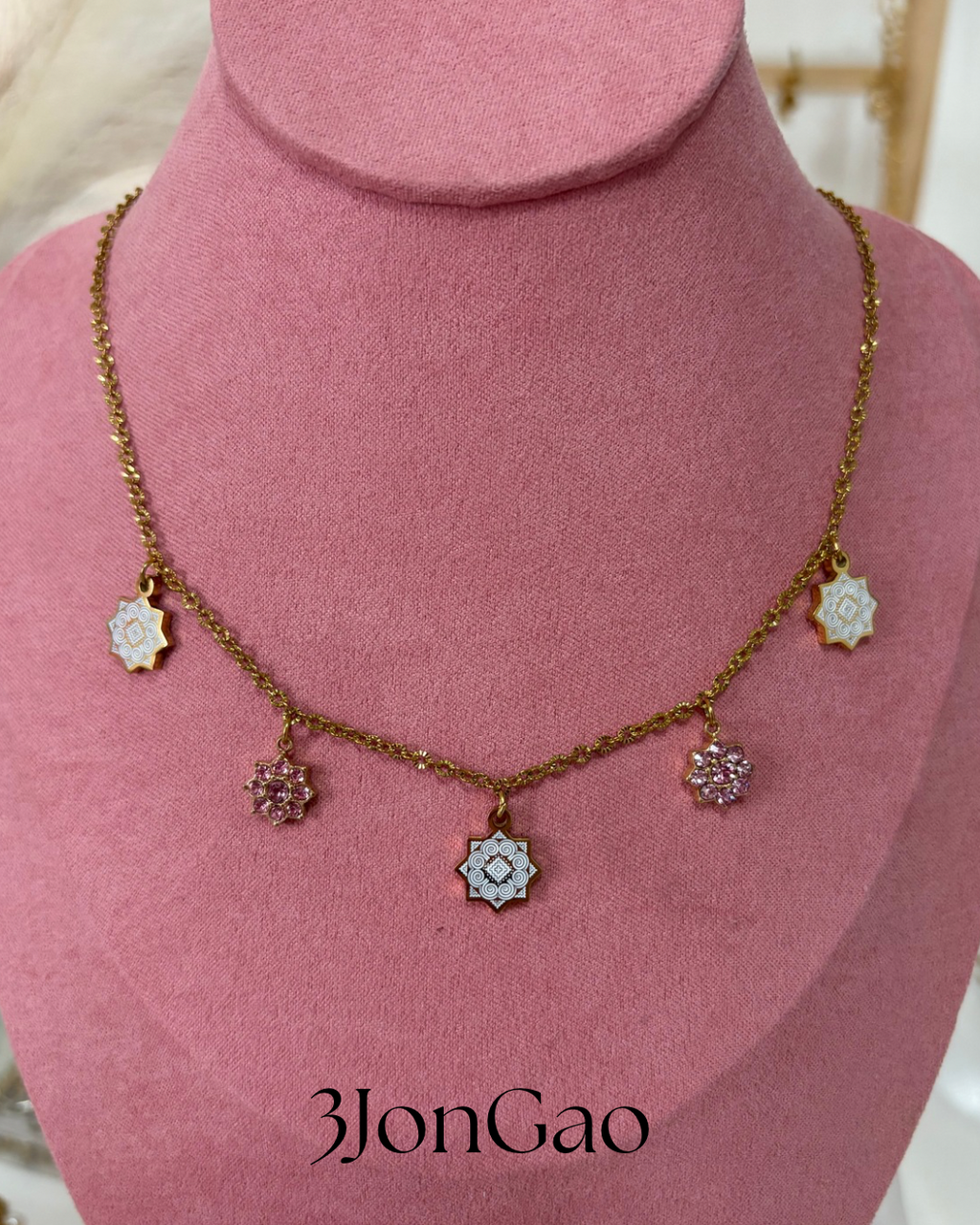 Collier Dao