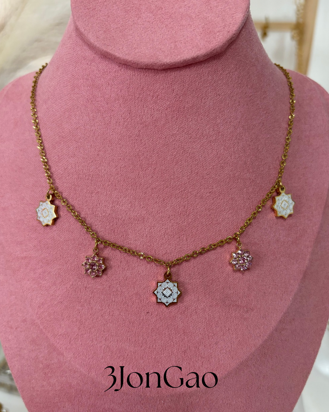 Collier Dao