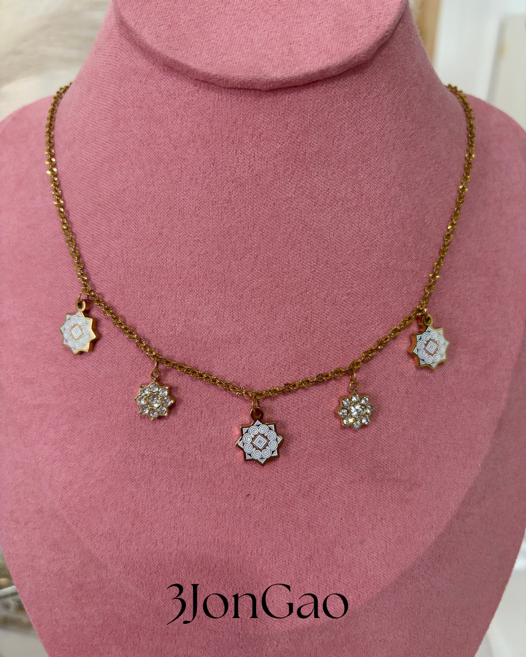Collier Dao