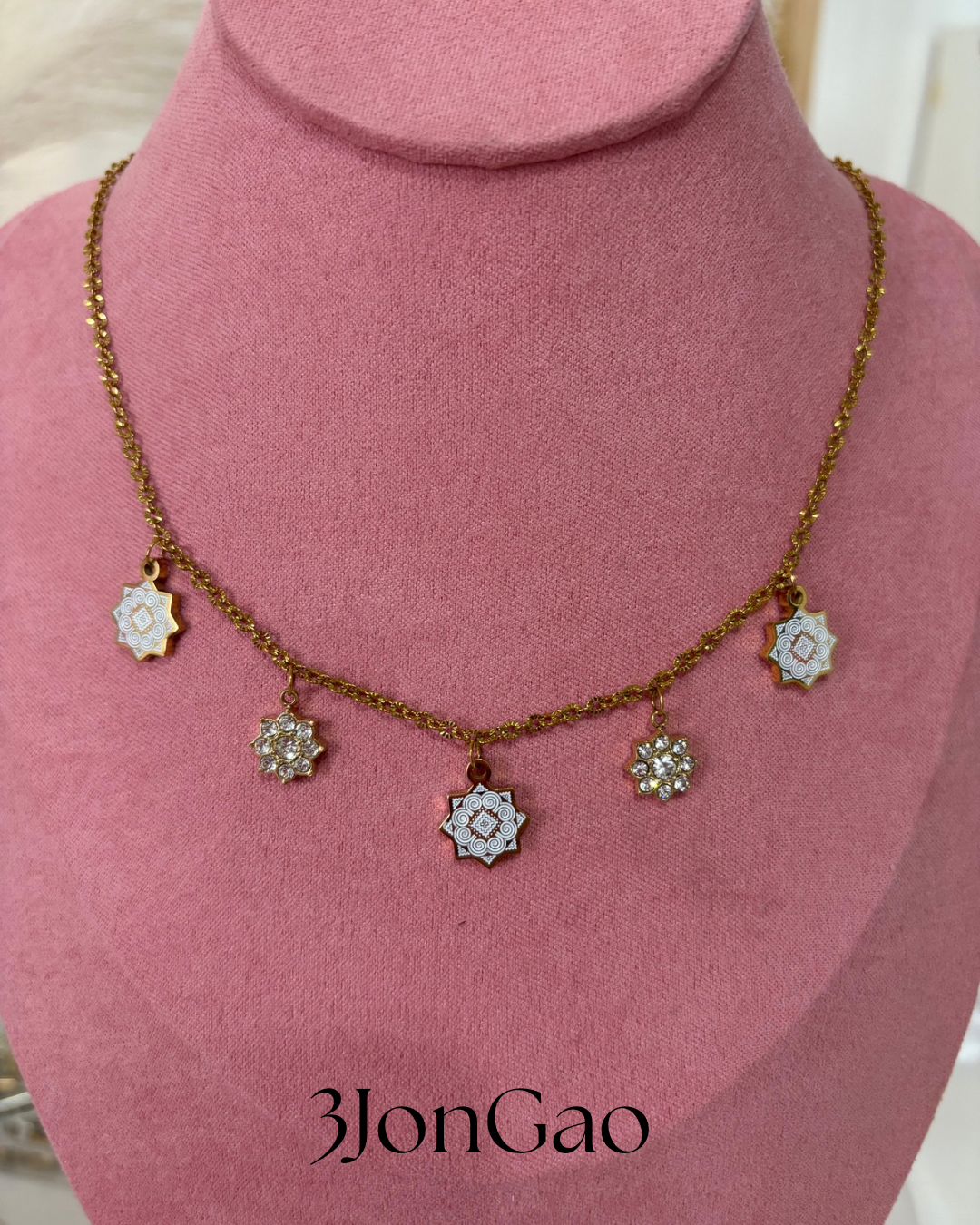 Collier Dao